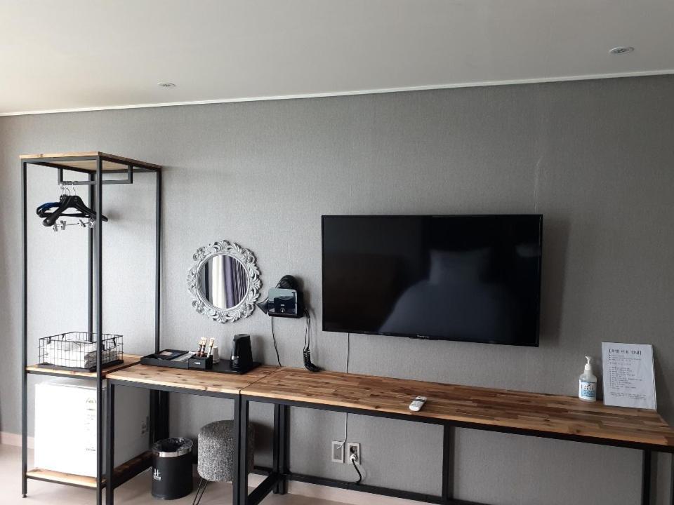 Tongyeong Bridge Hotel Extérieur photo