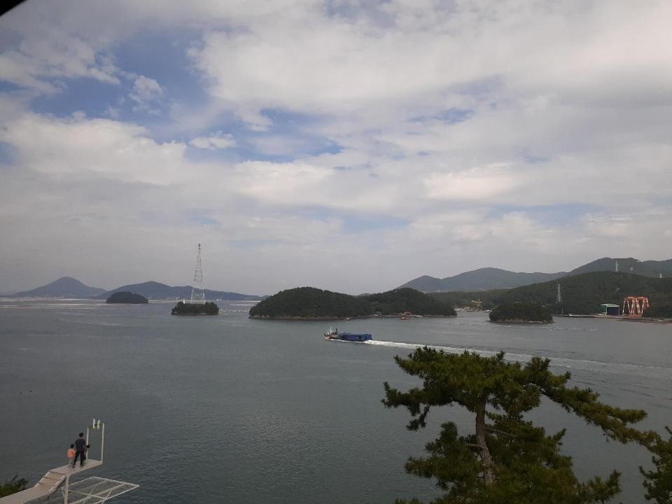 Tongyeong Bridge Hotel Extérieur photo