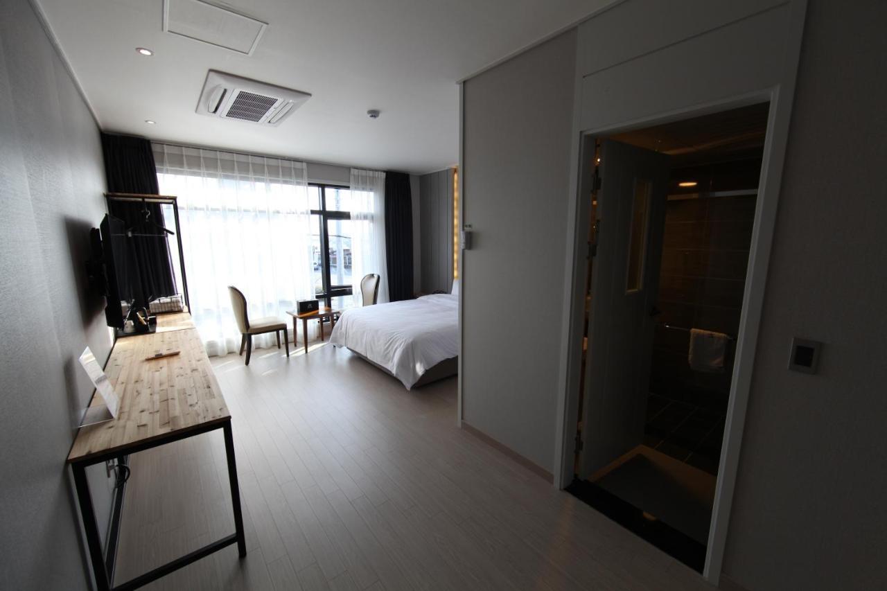 Tongyeong Bridge Hotel Extérieur photo