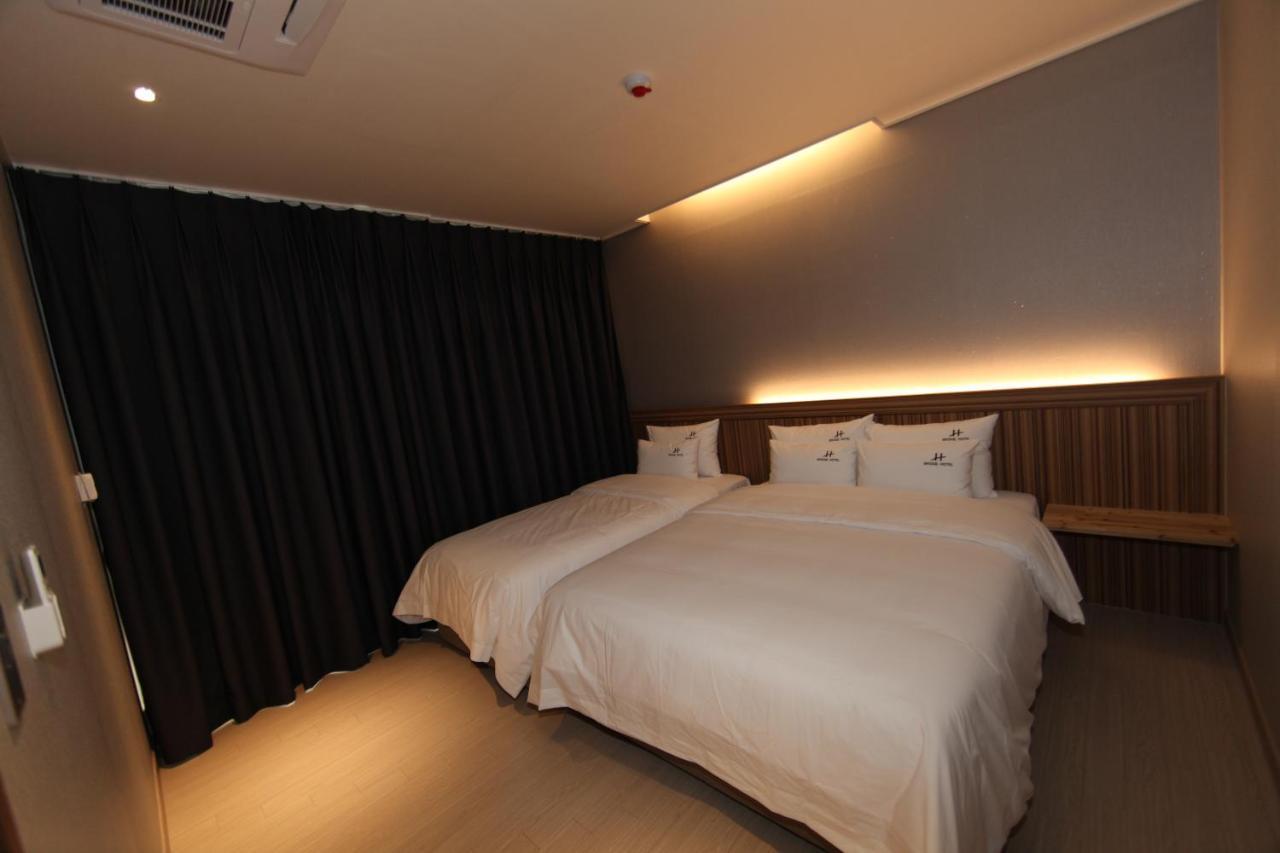 Tongyeong Bridge Hotel Extérieur photo