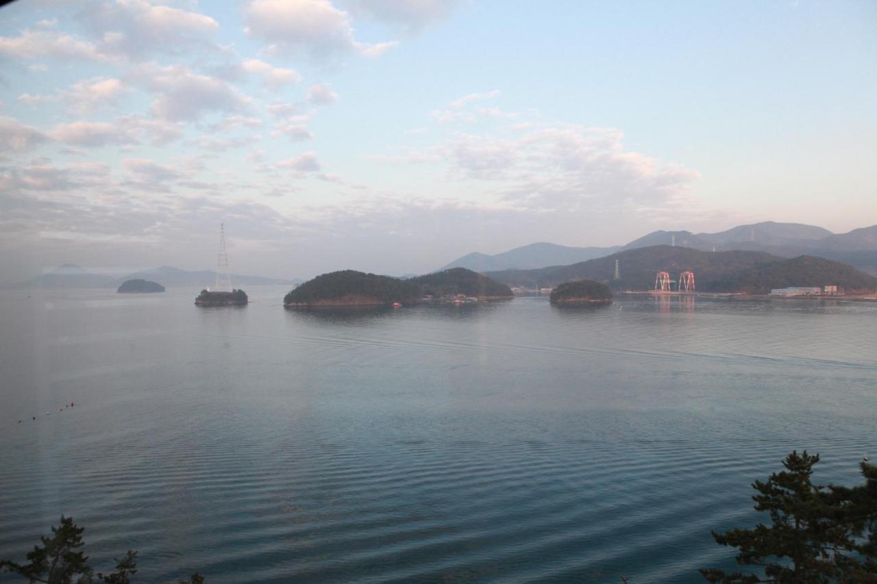 Tongyeong Bridge Hotel Extérieur photo