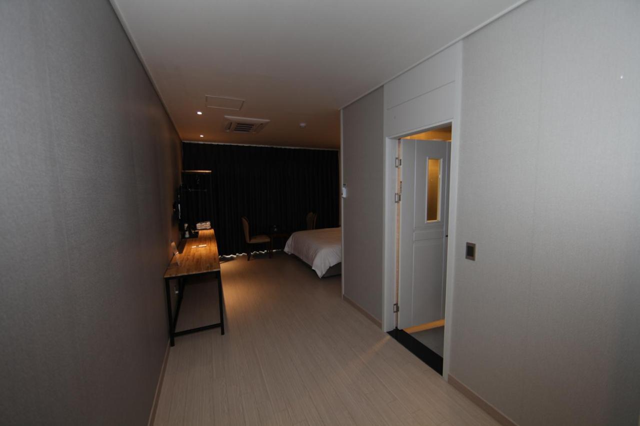 Tongyeong Bridge Hotel Extérieur photo