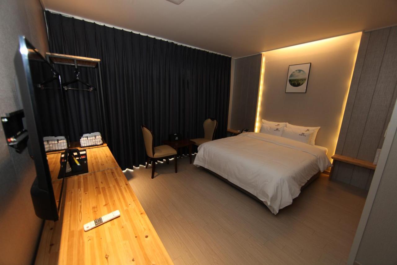 Tongyeong Bridge Hotel Extérieur photo